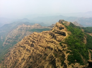 Mahabaleshwar - the striated rock special. Did I fondly recollect Grand Canyon memories? You bet.